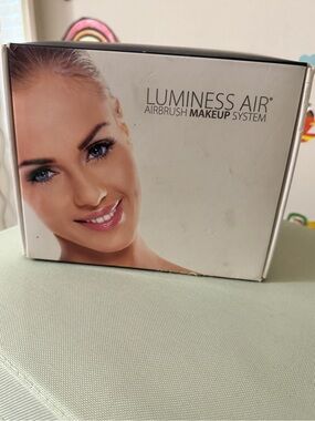 Luminess Air Airbrush Makeup System - White